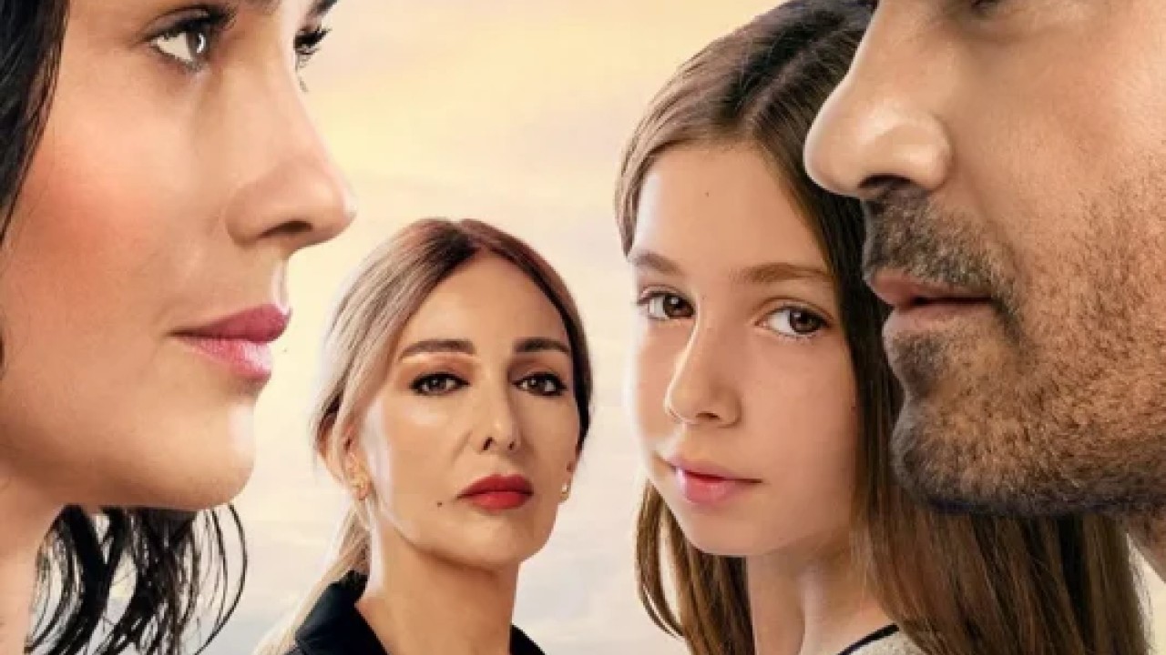 مسلسل انا امها الموسم الاول الحلقة 1 الاولى مترجمة